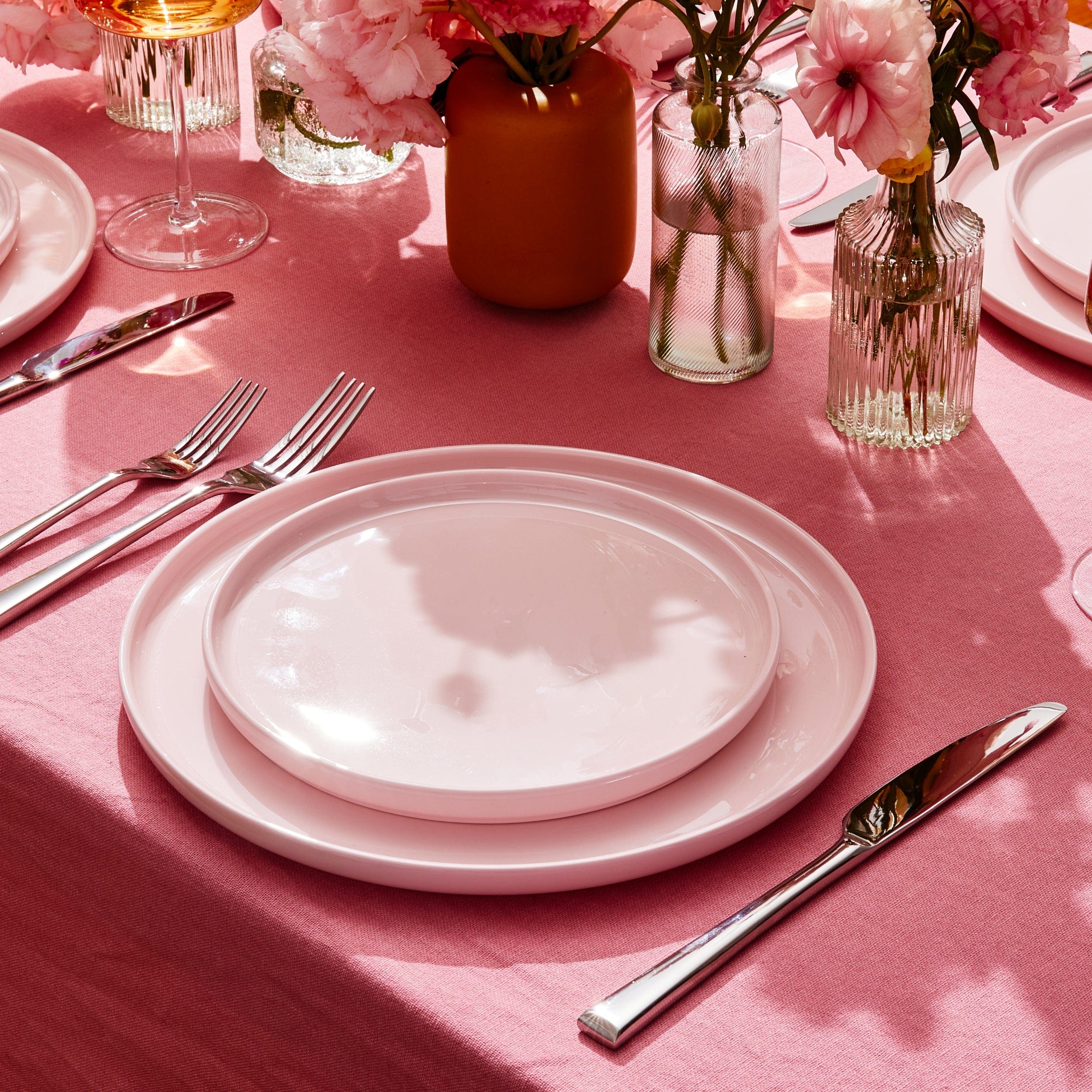 Madison Pink 12 Piece Dinnerware Set, Service for 4