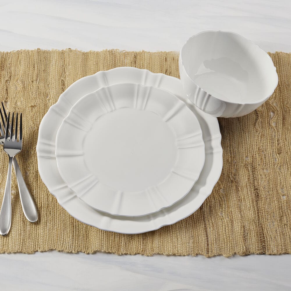 Belle Scalloped 12 Piece Dinnerware Set, Service for 4
